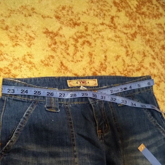 YMI denim capris - Picture 2 of 7